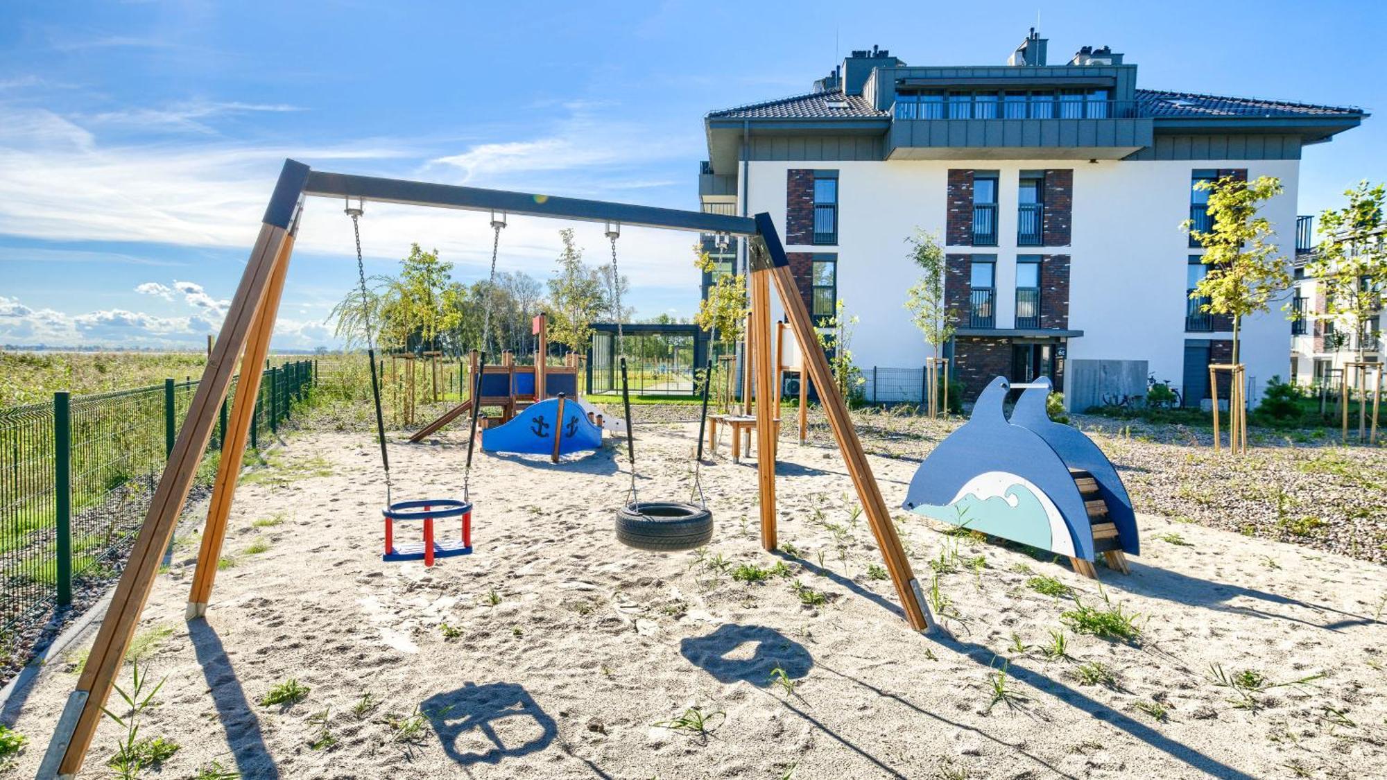 Apartamenty Sun & Snow Polwysep Dziwnow Exterior photo